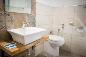 Double Room with Private External Bathroom