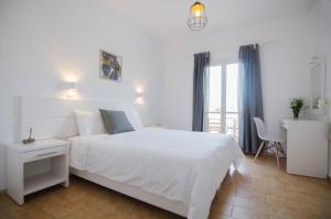 Avra Pension Ios Greece