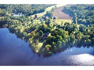 Trollebo Säteri - Harshult