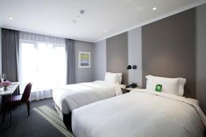 Phòng Deluxe 2 Giường Đơn (Deluxe Twin Room - No Parking)
