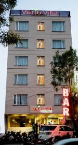 Varju Villa