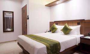 Treebo Olive Inn Near BKC