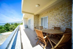 Apartments Villa Perla 