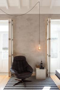 Gold & Grey Loft Almada