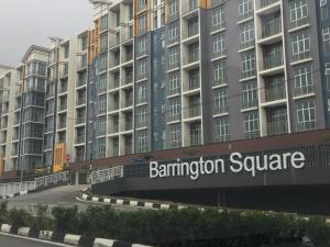 Cameron Barrington Square 1Room @ Golden Hill