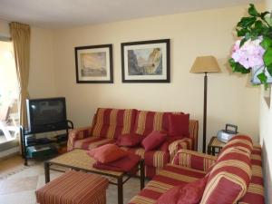 Inmovecos amplio y con vistas al mar Soling 103