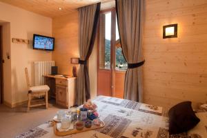 Hotels Logis Hotel & Spa Beau-Site : photos des chambres