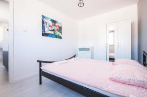 Gibalskiego Apartment by SleepingCar