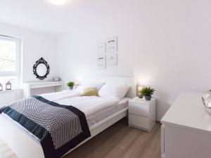 VacationClub - Solna Apartment C103