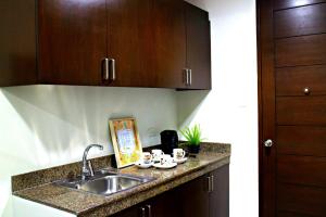 Food District Hostel - Ortigas Kapitolyo