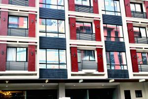 Food District Hostel - Ortigas Kapitolyo