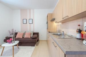 Fora Apartments