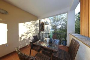Be-Bu-Mar Apartments 