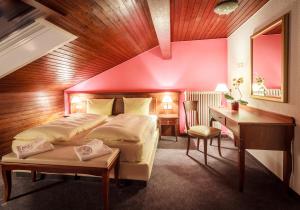 Familienzimmer room in Schwarzwaldhotel Sonne