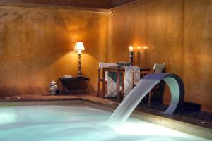 Le Convivial - Wine and Spa Experience Suites Korinthia Greece