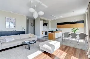 20th Floor Beautiful Sea Towers - 格丁尼亚