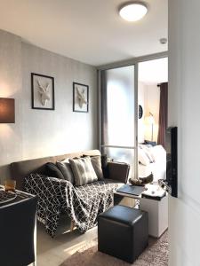 Stay in Style at Oasis