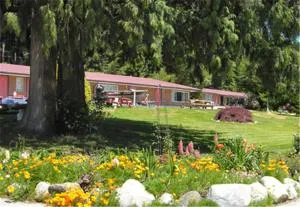 Seaside Villa Motel & RV Park - Comox