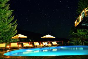 Dos Bahias Lake Resort