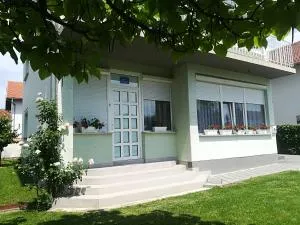 Apartment Marija - Sibinj