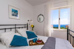 Holiday home Trogir flower