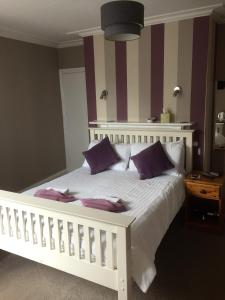 Double Room with Sea View room in The Beach House