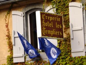 Hotels Hotel Les Templiers : photos des chambres