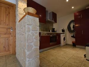 Wheelchair-Friendly Escape