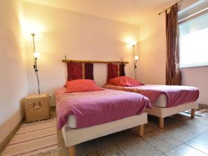 Wheelchair-Friendly Escape