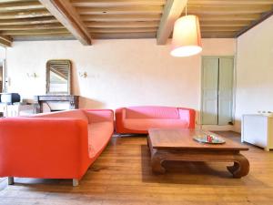 Maisons de vacances Holiday Home in Gacogne with Garden Terrace Barbecue : photos des chambres