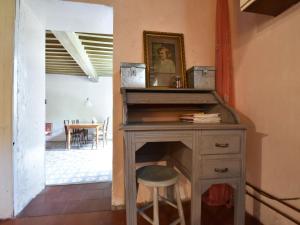 Maisons de vacances Holiday Home in Gacogne with Garden Terrace Barbecue : photos des chambres