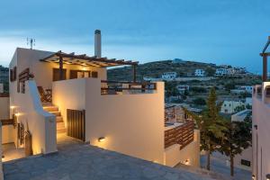 Syra Suites Syros Greece