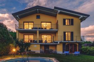 Suite Villa Mimosa Colico Italia