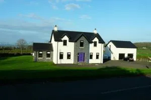 Ballygally eco apartment with seaview - Ballygalley