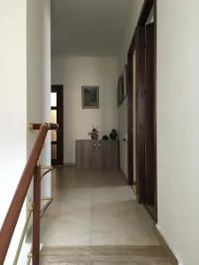 Art Guesthouse - Zovuni