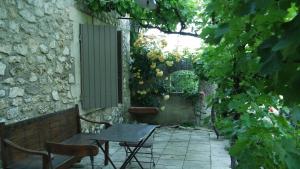 B&B / Chambres d'hotes Mas Grimaud - Gite- Studio et chambres d'hotes familiales : photos des chambres