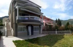 Belle Vue - 帕雷恩特西菲基昂