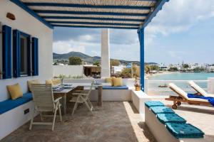 Evita Apartments Paros Greece