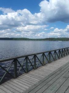 Pokoje i domki nad Kanałem Bystrym