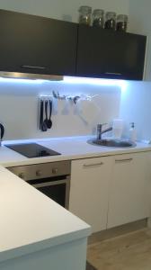 New Studio Apartment Sun with free parking