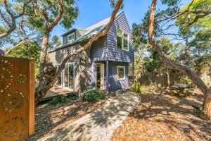 Point Roadknight Paradise