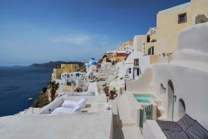 Artia Mansion Santorini Greece