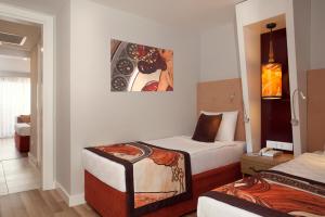 Orange Palace Side -Inclusive