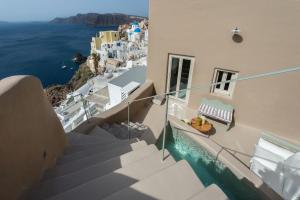 Ammos Oia Mansion Santorini Greece