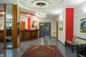 Royal Hotel img10