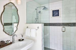 Deluxe King Suite room in The Collector Inn (Adults Only) - Saint Augustine
