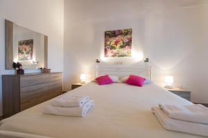 Renata Rooms & Studios Corfu Greece