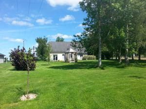 1 gwiazdkowy pensjonat rodzinny Maison calme et campagne Saint-Brice-de-Landelles Francja