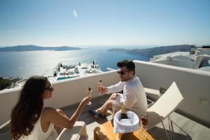 Galaxy Suites & Villas Santorini Greece