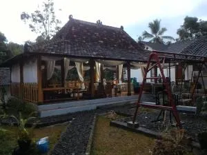 奥玛和德索阿戈佩尼旅馆 - 马格朗